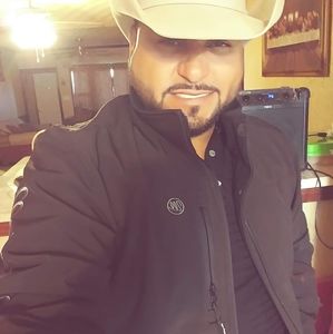 Meet your Posher, Gerardo